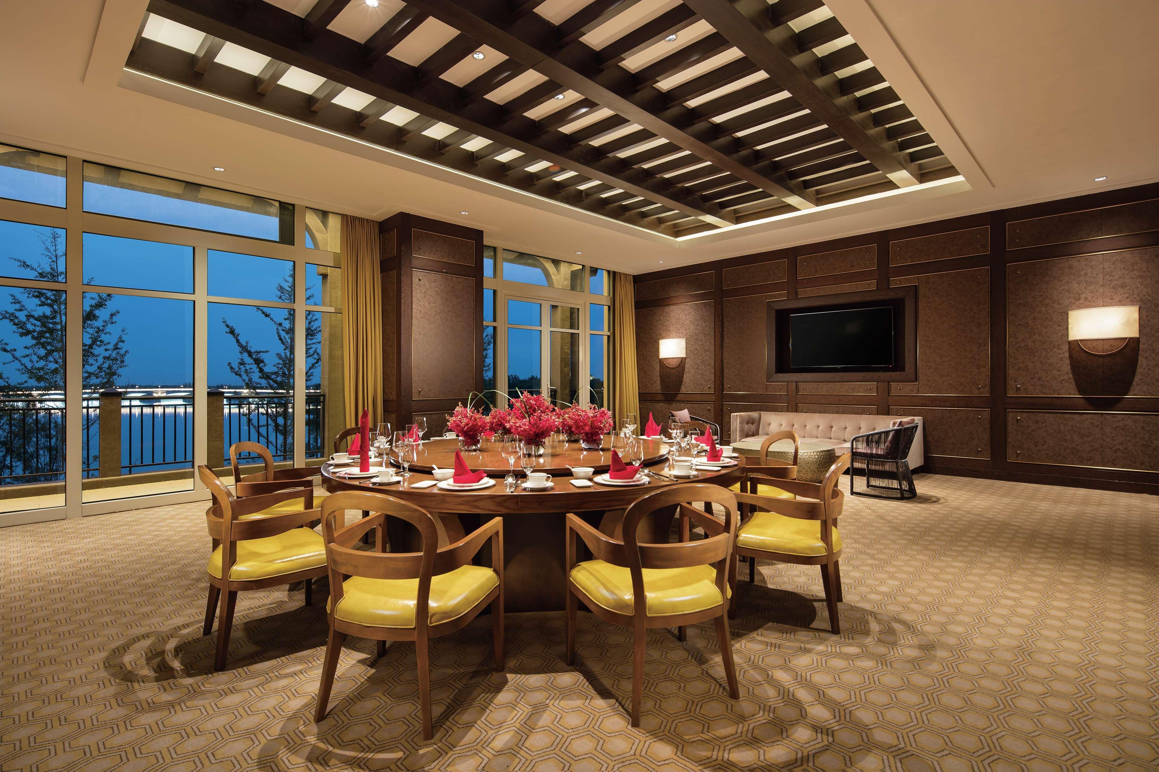 Hilton Wenan Hotell Langfang Eksteriør bilde